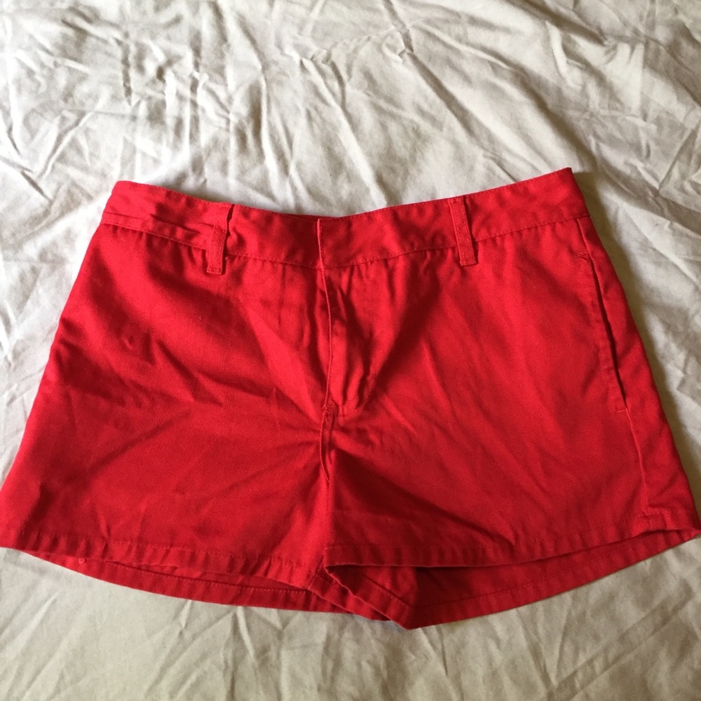 Dickies Women’s Shorts sz 7 NWOT